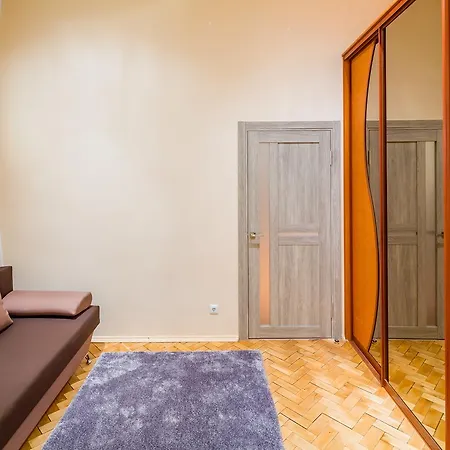 Alfa Kostyushka 5 Apartment