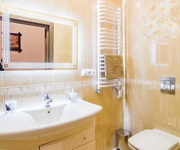 Alfa Kostyushka 5 * Lwów