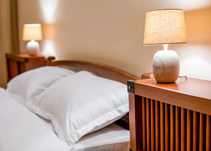 Alfa Kostyushka 5 * Lwów