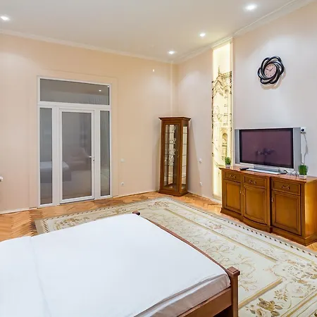 Alfa Kostyushka 5 إلفيف